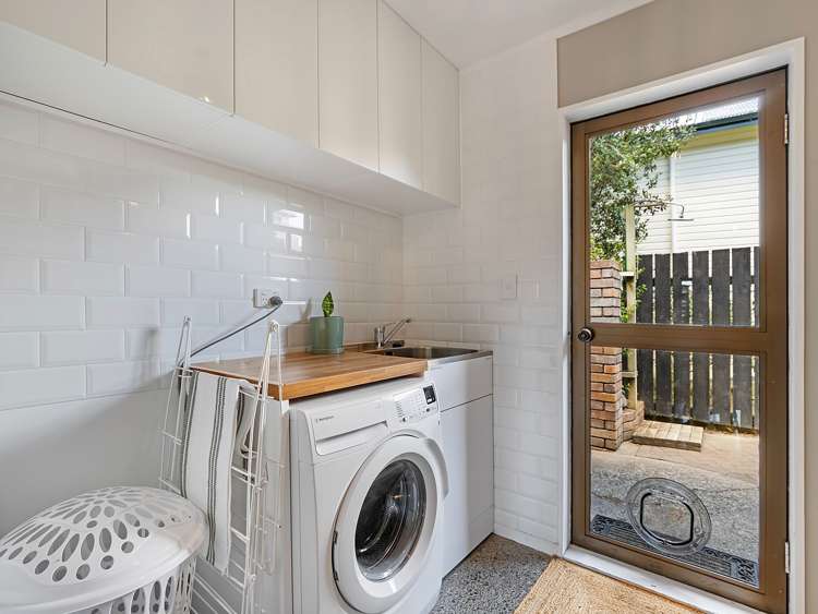 20 The Glebe Coastlands_15