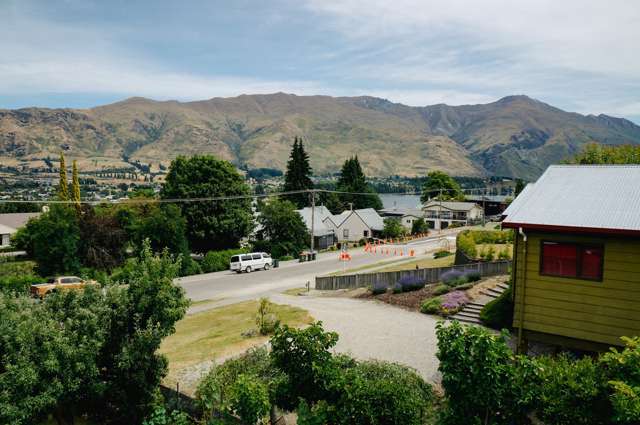 52 Hedditch Street Wanaka_2