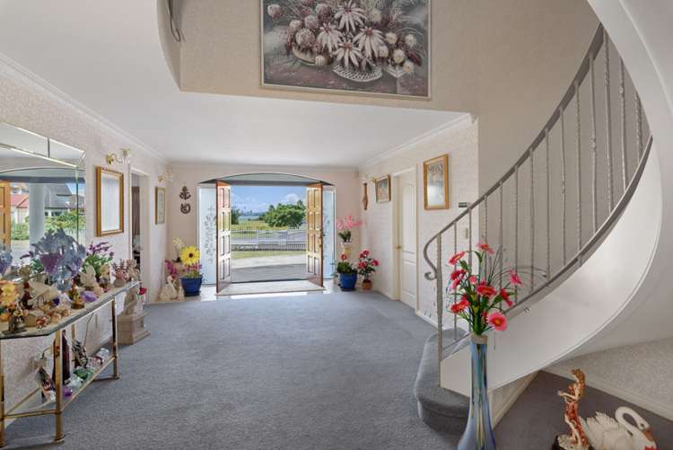 16 Waimanu Bay Drive Te Atatu Peninsula_6