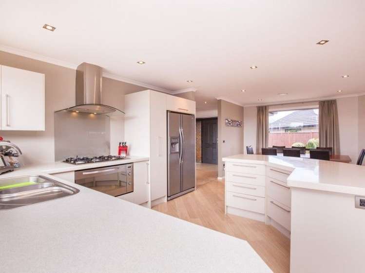 4b Montrose Place Highlands Park_25