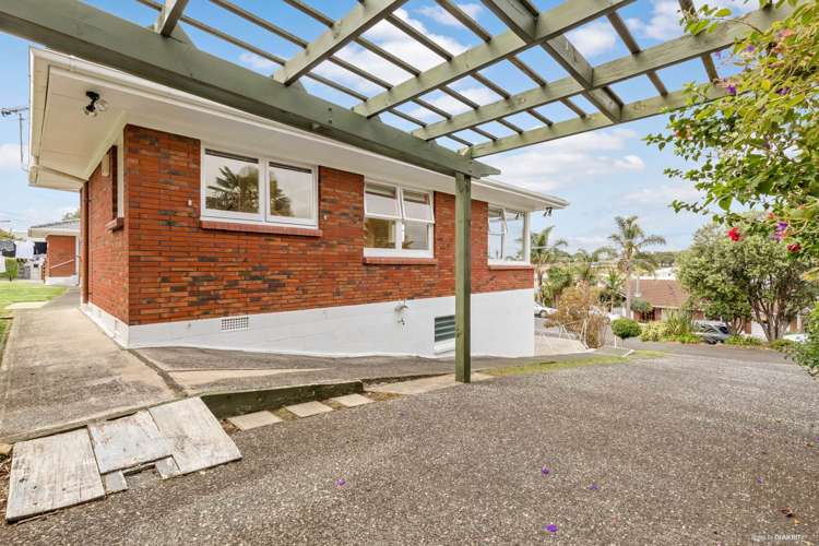 1/6 East Coast Road Milford_10