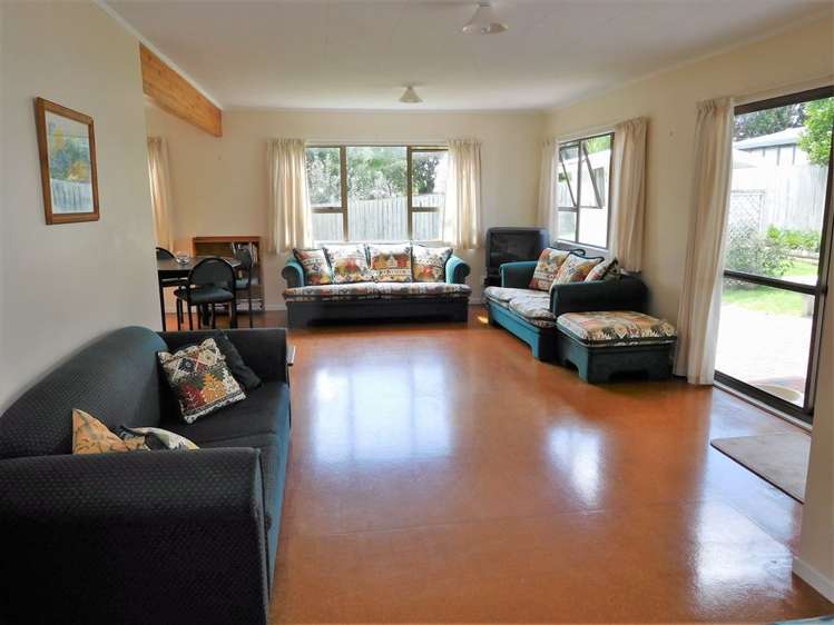 10 Braddock Grove Pauanui_8