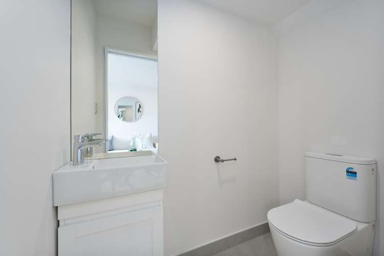 4/31 Tiroroa Avenue Te Atatu South_24