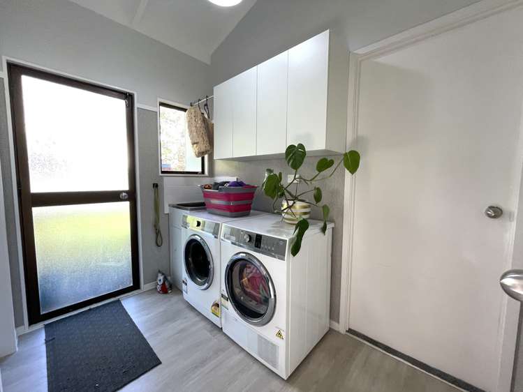 24b Tikorangi Place Morningside_9