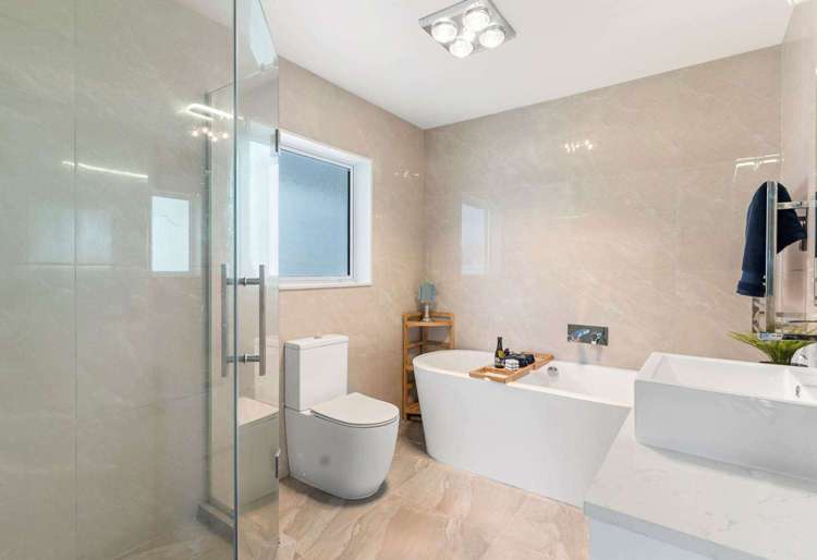 61 Tir Conaill Avenue Flat Bush_15