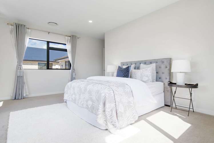 17 Aileron Rise Dairy Flat_33
