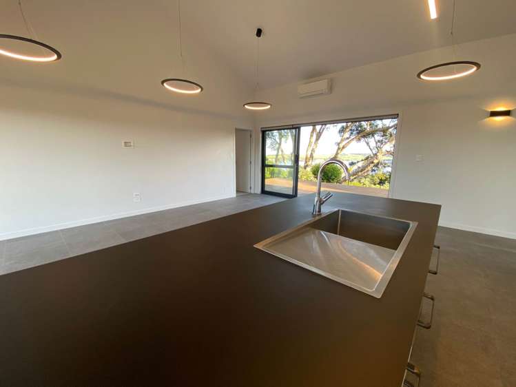 44 Kestrel Heights Arkles Bay_7