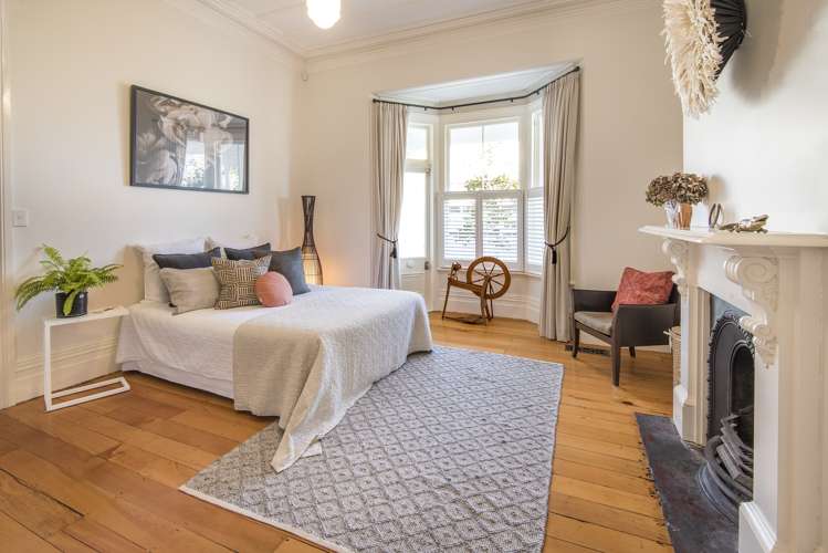 1/90 Victoria Road Devonport_12