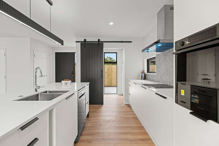 2/5 Patrick Street St Albans_4
