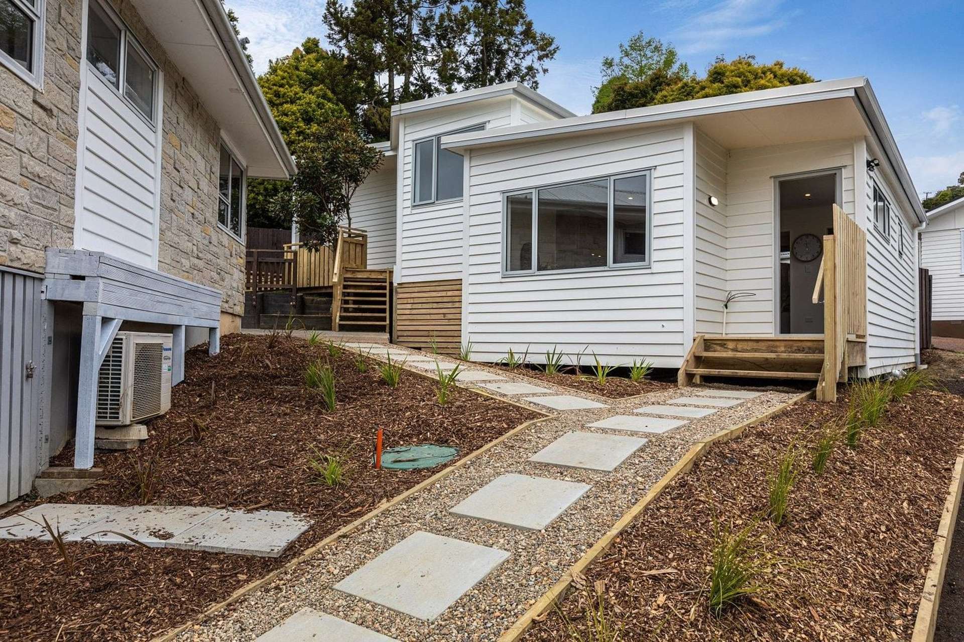 64B Lemnos Place Titirangi_0