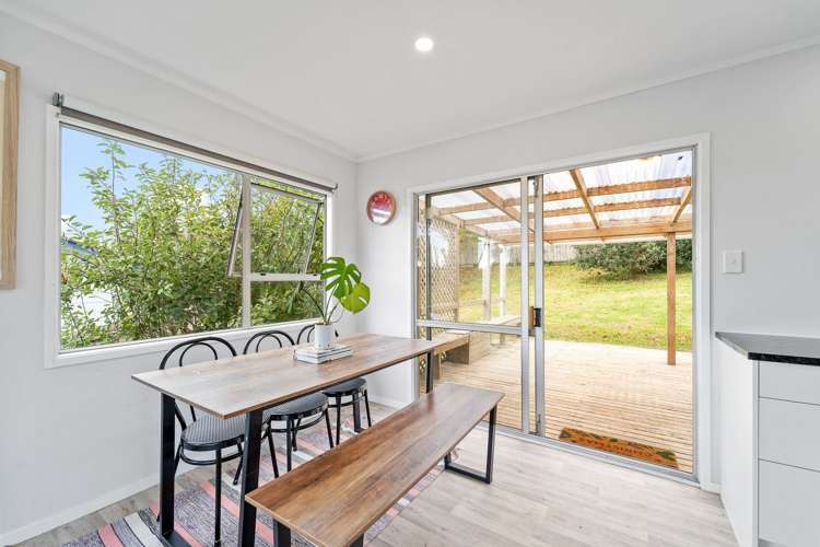 5 Jarrah Place Massey_5