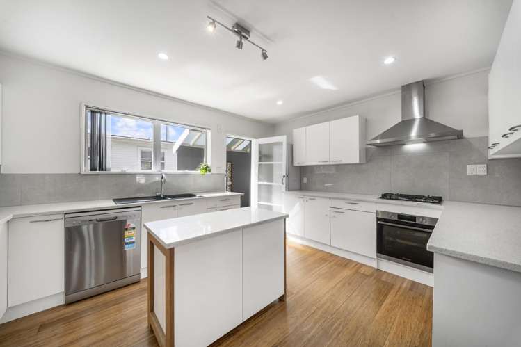 25 Birdwood Road Swanson_8
