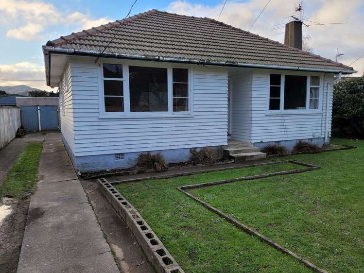 33 Naenae Road_0