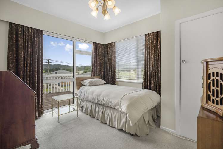 4 Isabel Grove Wainuiomata_9