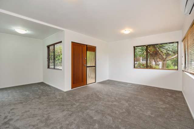 1/21a Fifth Avenue Mount Albert_4