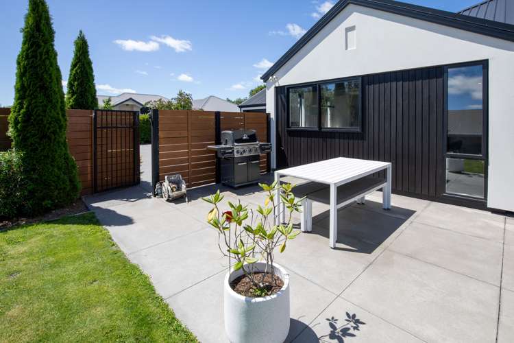 7 Quantock Place Burwood_5
