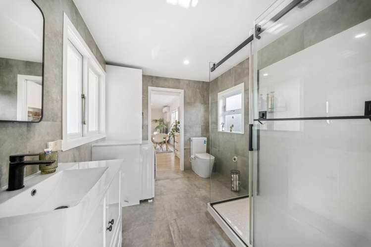 403B West Coast Road Glen Eden_8