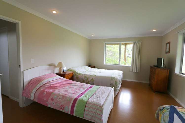 16 Kilgour Terrace Huia_12