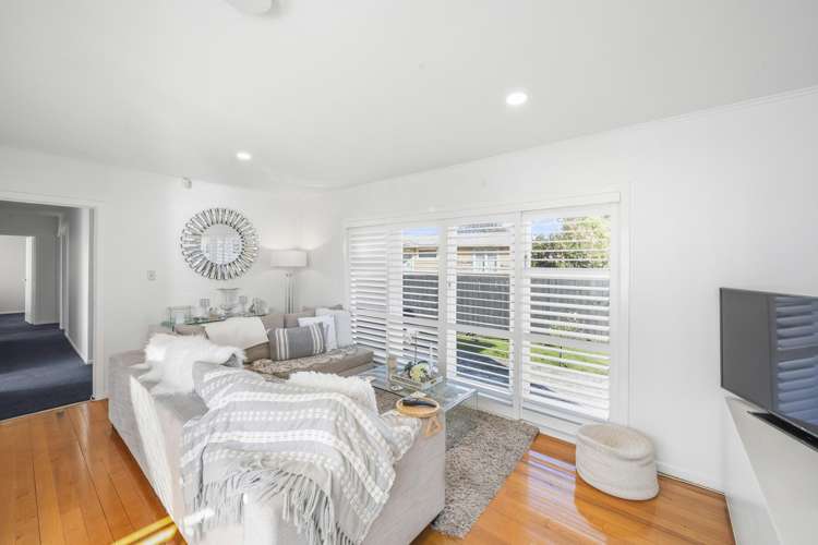 7 Koru Street Mangere Bridge_27