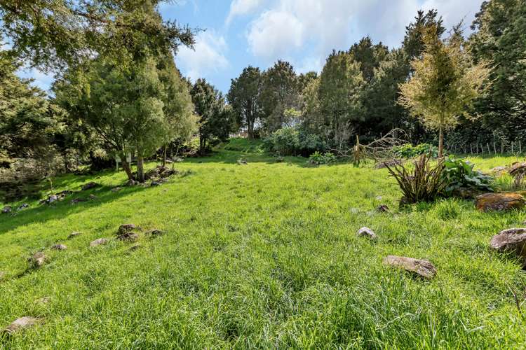 115 Woodward Road Maungatapere_32