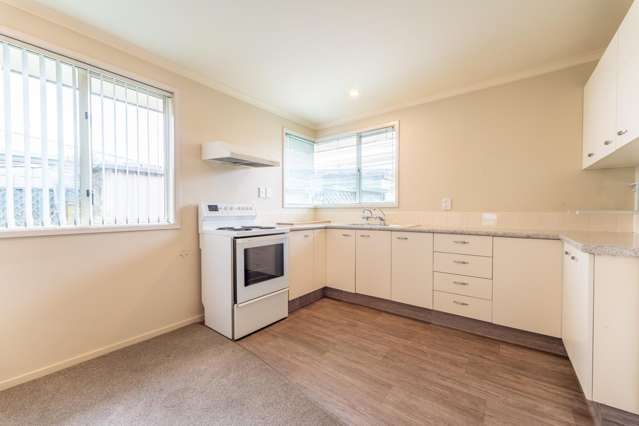 2/125 North Street Seaview_3