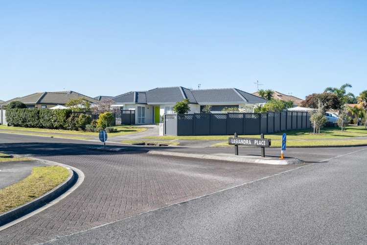2 Lasiandra Place Mt Maunganui_26