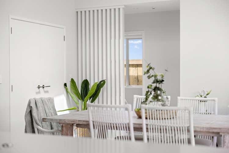 66 Saint Pauls Drive Brookfield_5