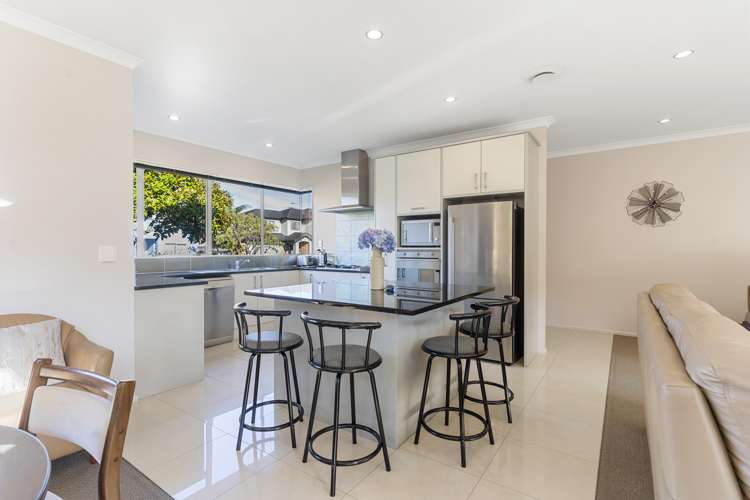 76 Baverstock Road Flat Bush_8