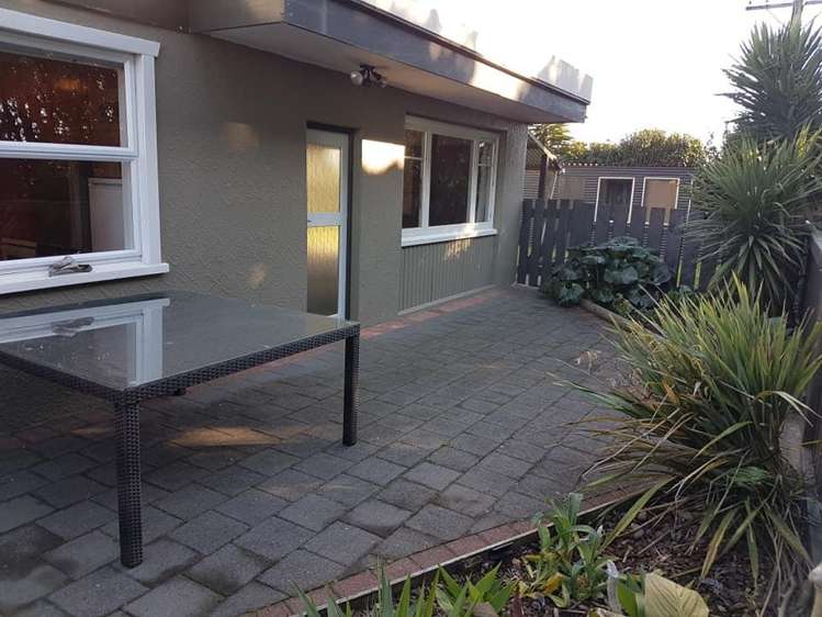 2 Battiscombe Terrace Waitara_25