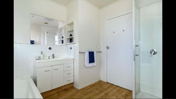 64a Kings Avenue Matua_5