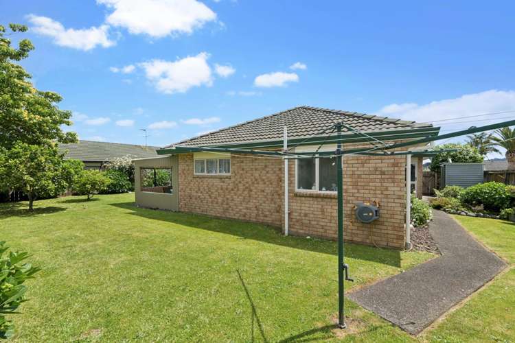 29 Broadhurst Road Flat Bush_16