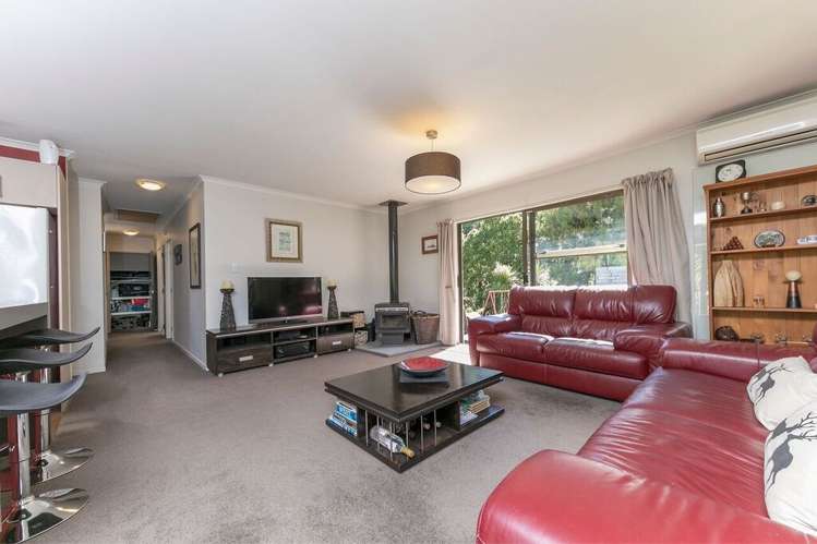 1/6 Sonnenberg Way Titirangi_5