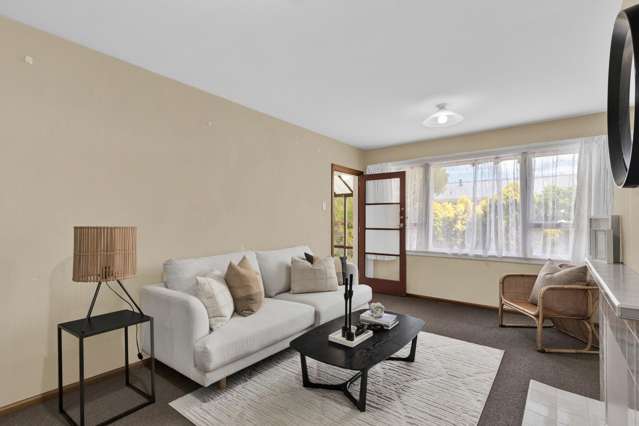 2/42 North Avon Road Richmond_1