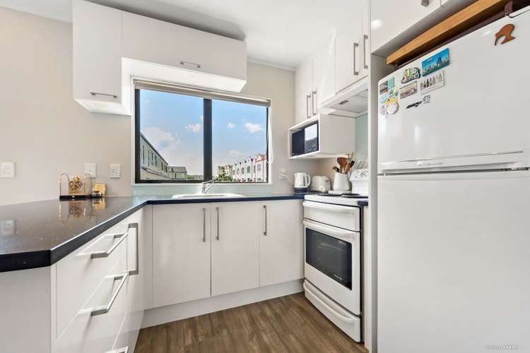 31/8 Margan Avenue New Lynn_5