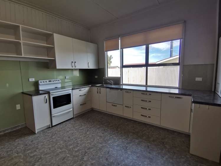 124 Davie Street Hokitika_2