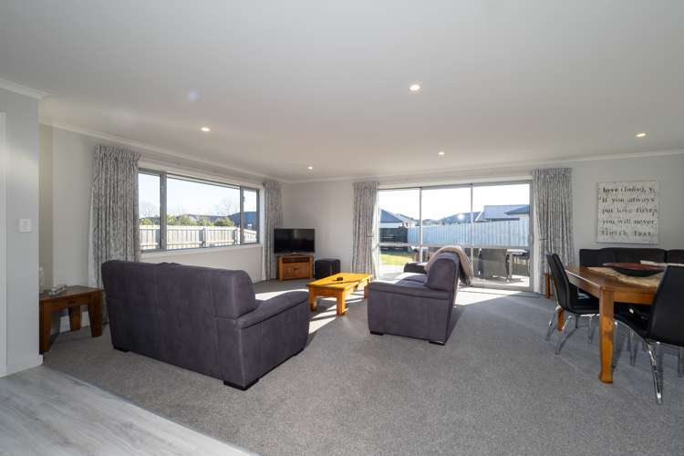 8 Avalon Grove Netherby_9