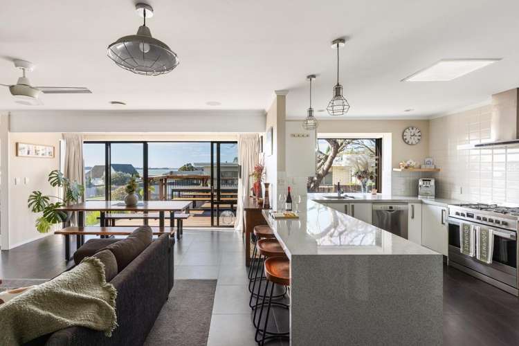 26 Forrester Drive Welcome Bay_5