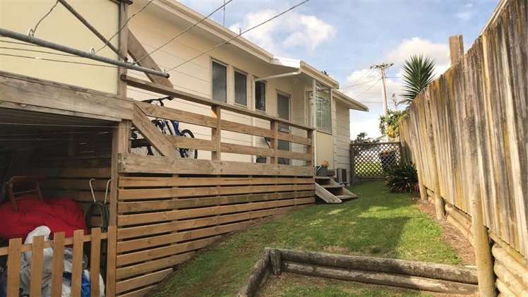 99 Sherwood Street Bellevue_2