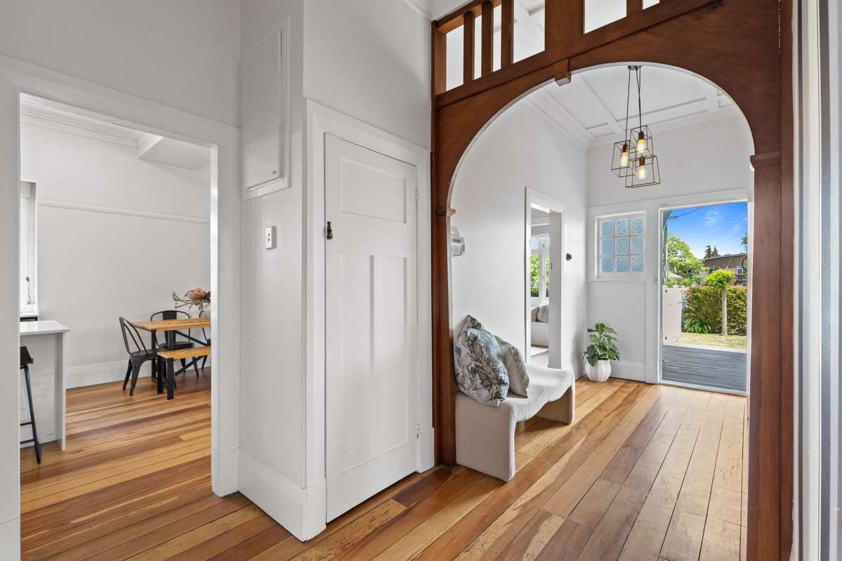 932 Heaphy Terrace_5