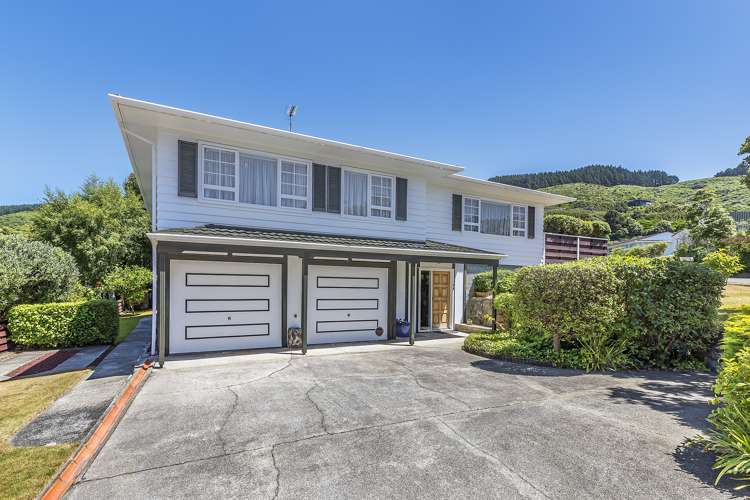 6 Balliol Drive Tawa_23
