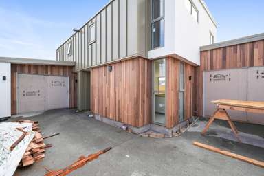 1-4/39 Antigua Street_2
