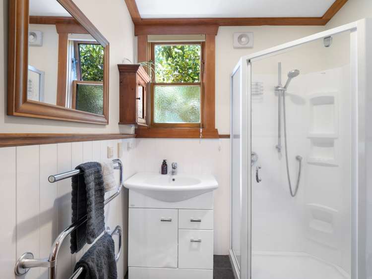 19A Ikitara Road Whanganui East_28