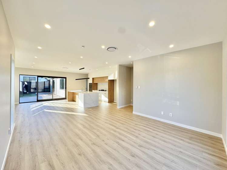 63 Tukutata Crescent Milldale_2