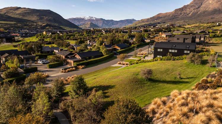 11 Rannoch Drive Jacks Point_7