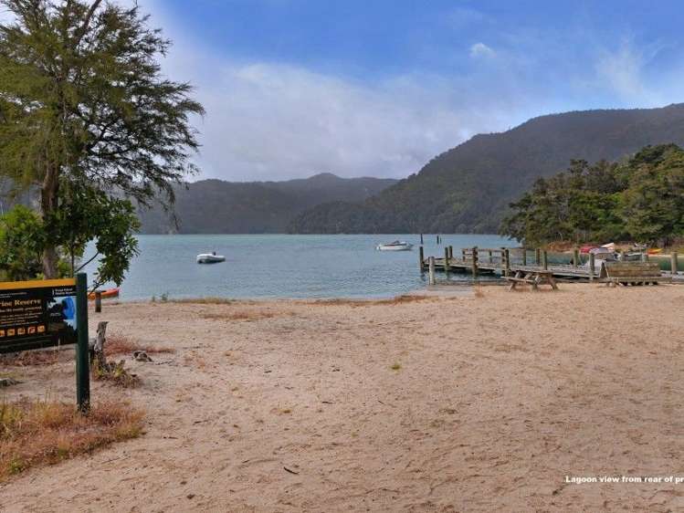 4 Lagoon Street Torrent Bay_1