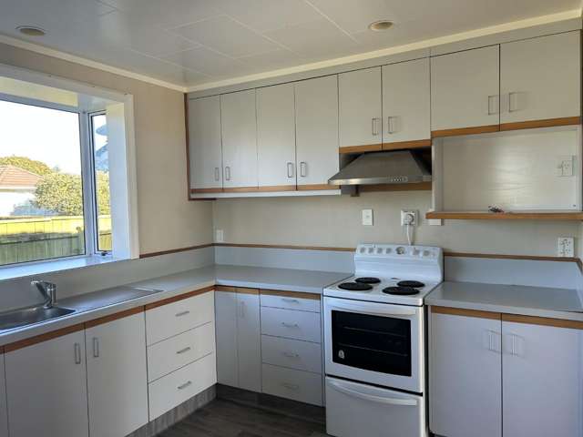 5 Caldwell Road 10748_1
