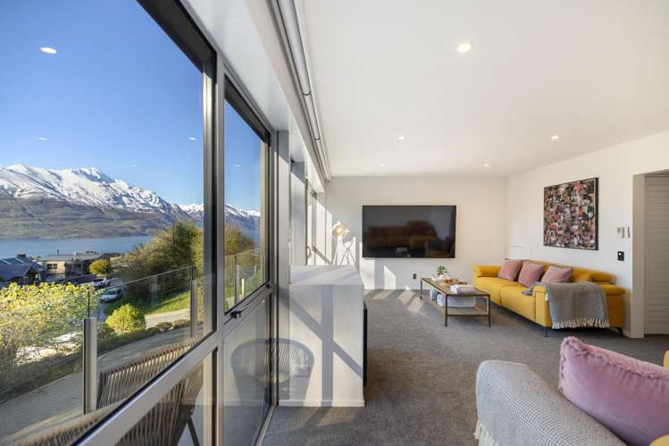 2B Vancouver Drive_0