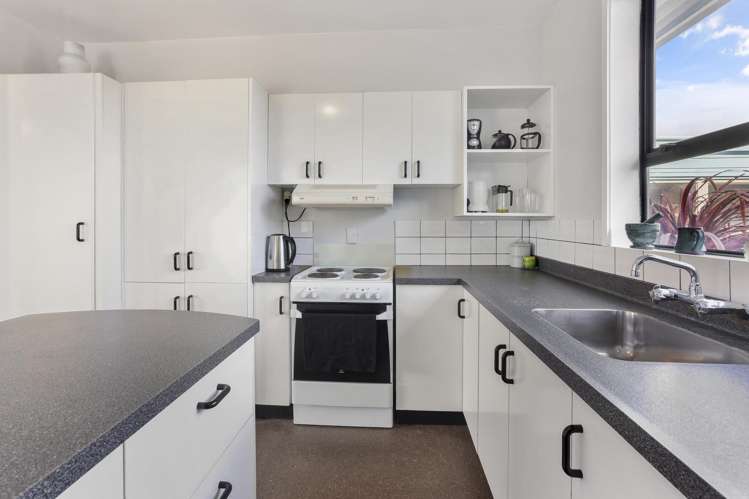 1/28 Neill Street Hornby_7