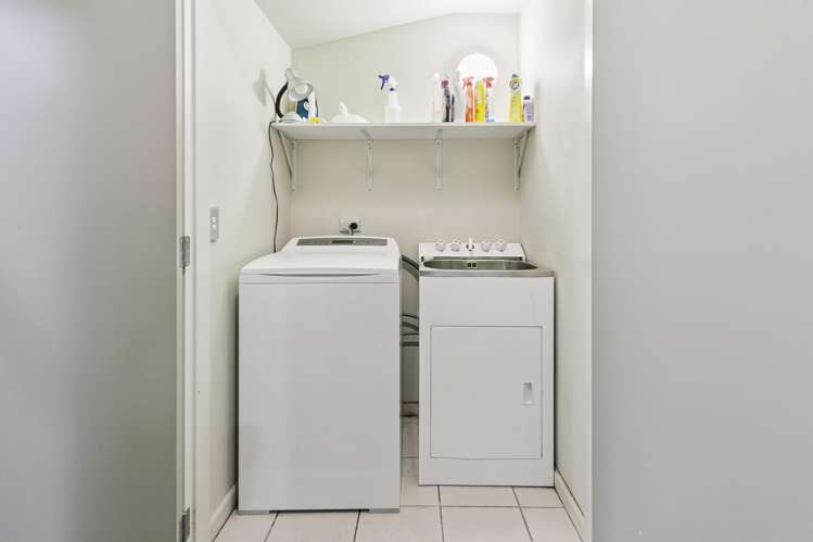 57/305 Evans Bay Parade Hataitai_17