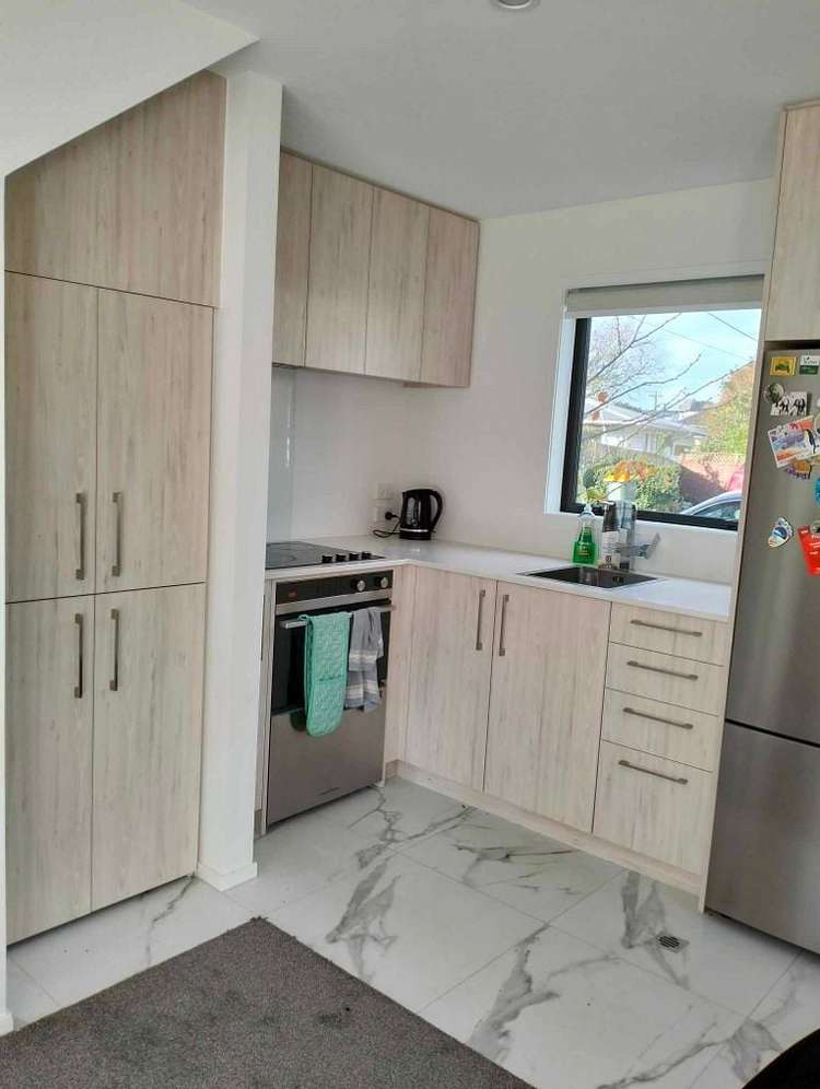 1/10 Wilsher Crescent_0